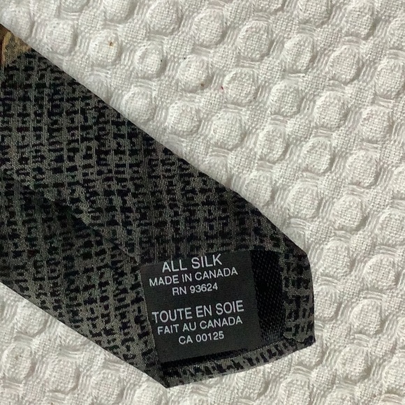 Norman Rockwell Vintage Baseball Theme Silk Neck Tie - Picture 6 of 6